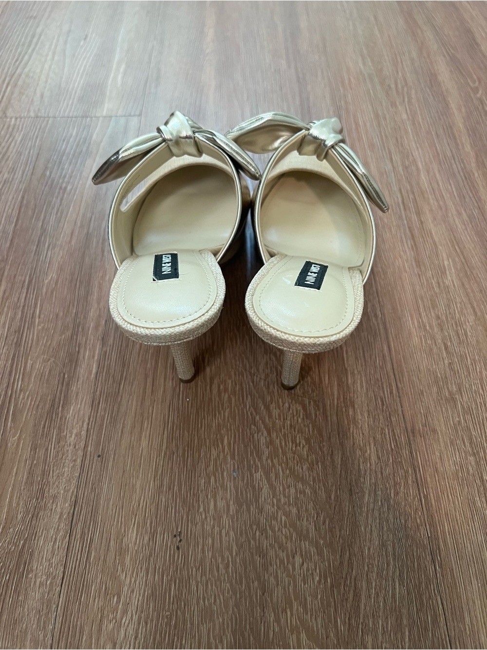 Nine West Gold-Tone Knotted Pointed Mule Heels - Picture 6 of 8